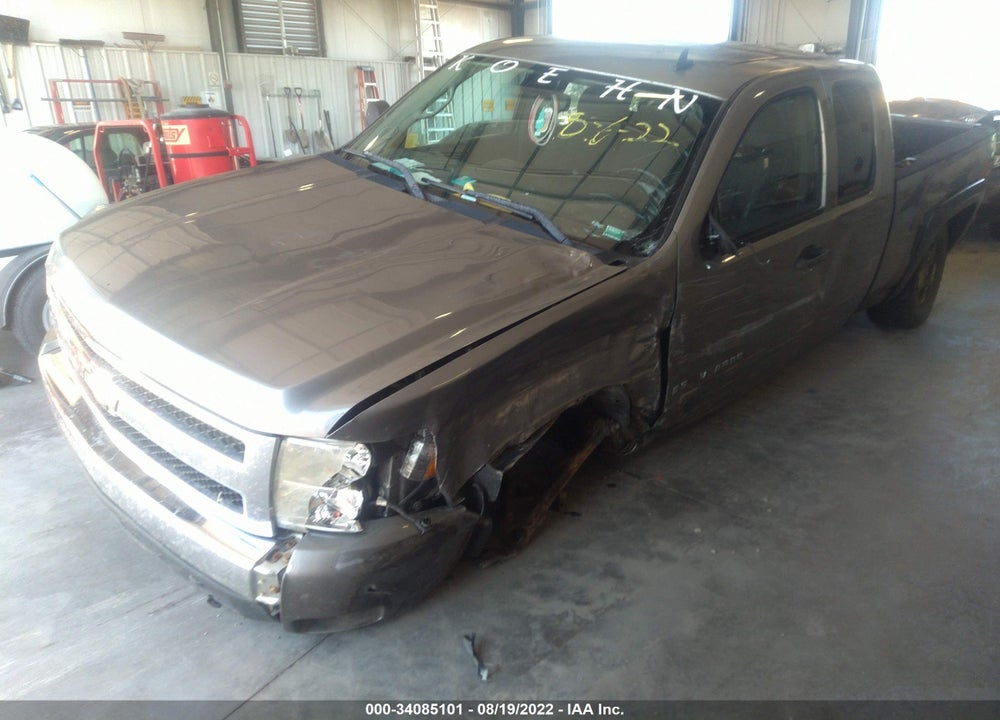 2008 CHEVROLET SILVERADO 1500 LT1 VIN: 2GCEK190681288924