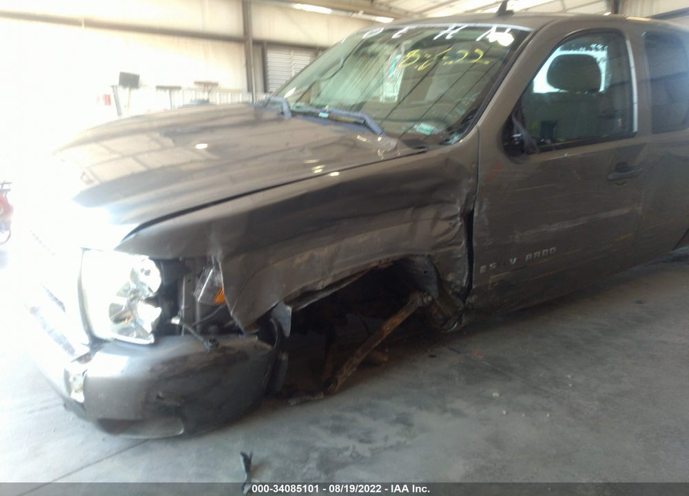 2008 CHEVROLET SILVERADO 1500 LT1 VIN: 2GCEK190681288924