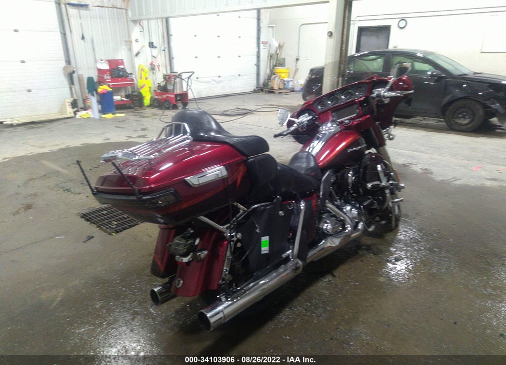 2014 HARLEY-DAVIDSON FLHTKSE CVO LIMITED VIN: 1HD1TEN17EB953017