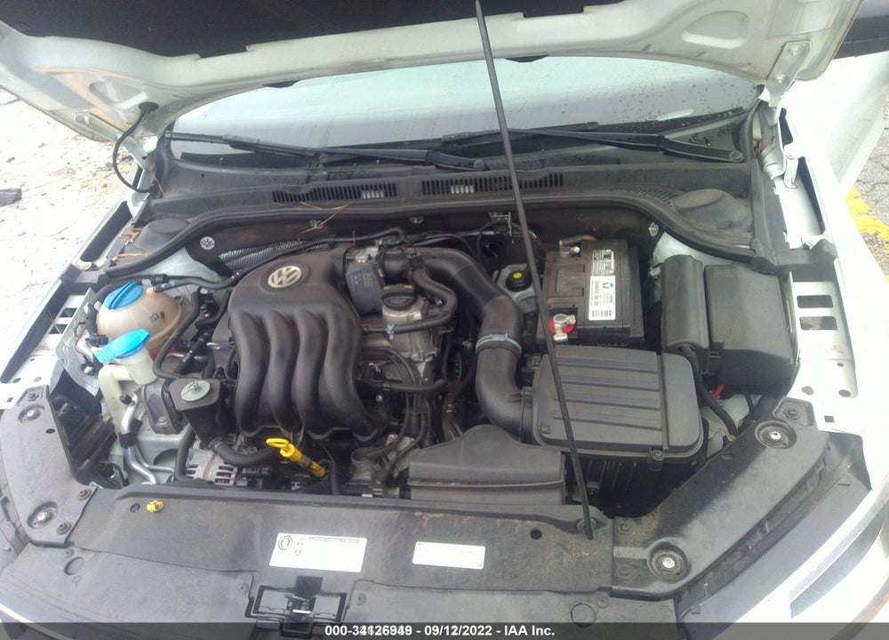 2015 VOLKSWAGEN JETTA 2.0L S VIN: 3VW2K7AJ7FM324245