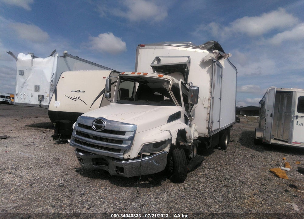 2011 HINO 258/268 VIN: 5PVNE8JM2B4S50116