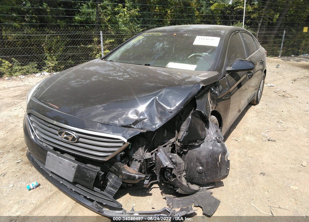 2015 HYUNDAI SONATA SE VIN: 5NPE24AF0FH039967