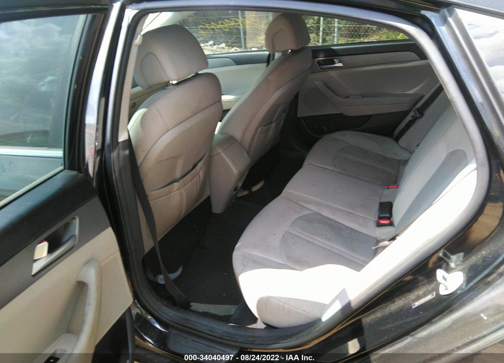 2015 HYUNDAI SONATA SE VIN: 5NPE24AF0FH039967