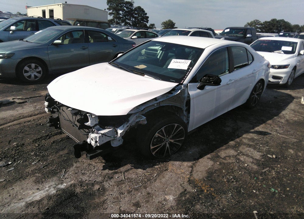 2020 TOYOTA CAMRY SE VIN: 4T1G11AK0LU327458