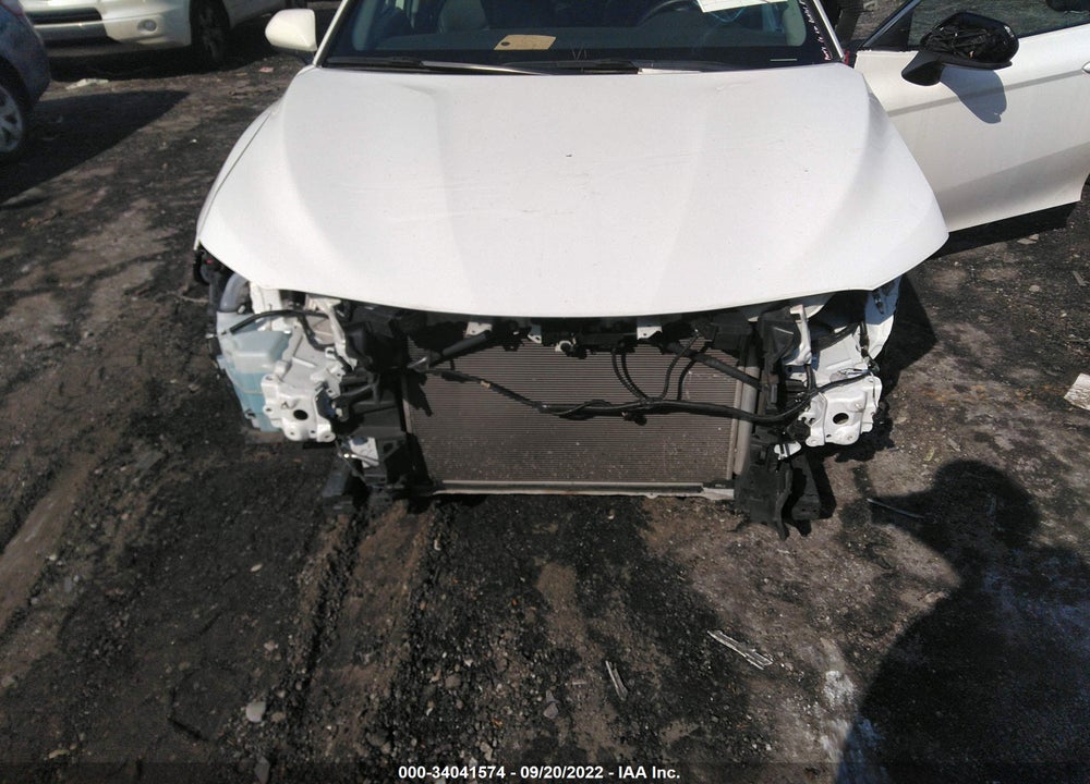 2020 TOYOTA CAMRY SE VIN: 4T1G11AK0LU327458