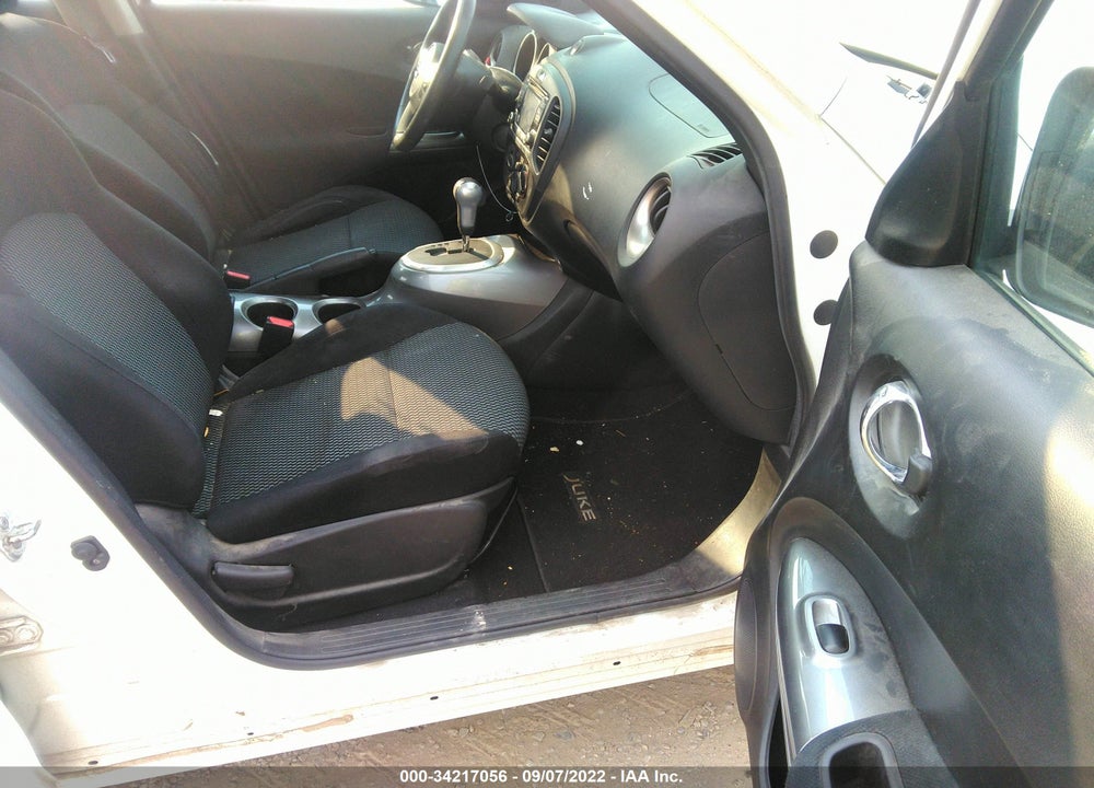 2015 NISSAN JUKE S VIN: JN8AF5MV5FT565054