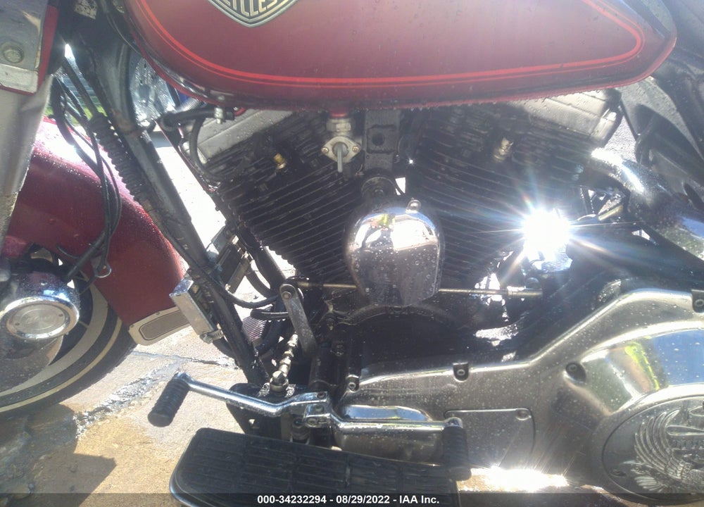 1988 HARLEY-DAVIDSON FLHT CLASSIC VIN: 1HD1DJL12JY507048