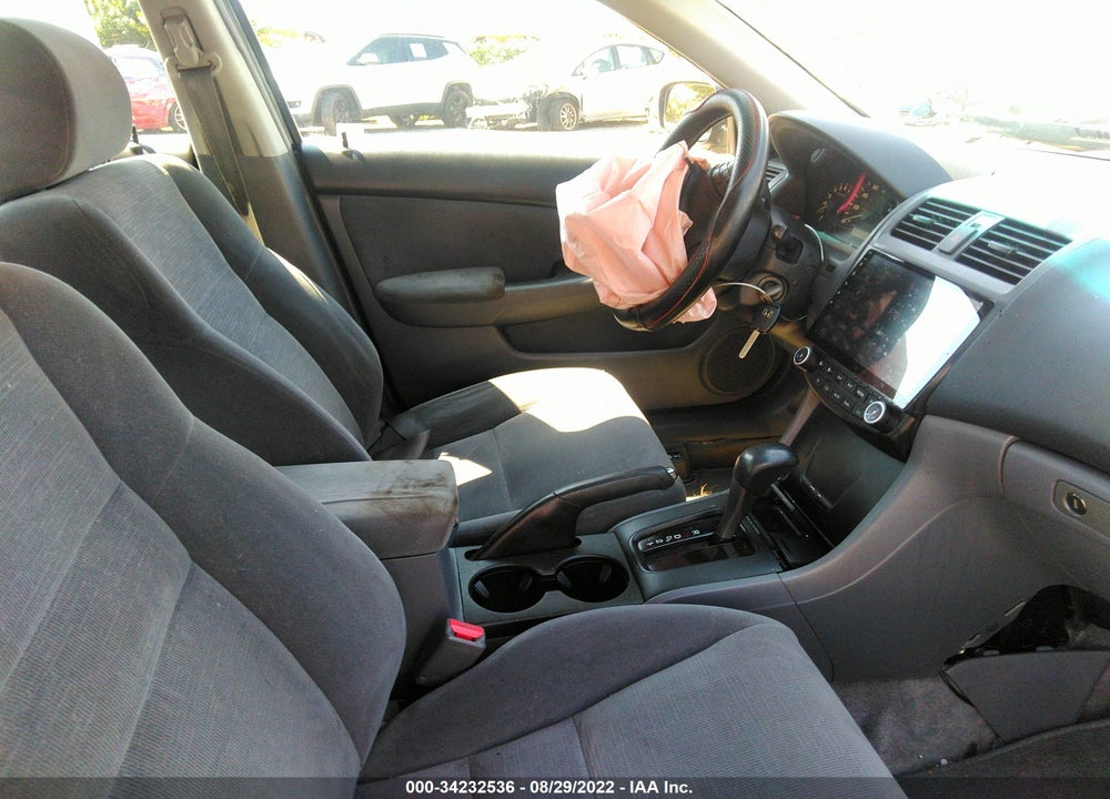 2007 HONDA ACCORD VIN: 1HGCM56117A220431