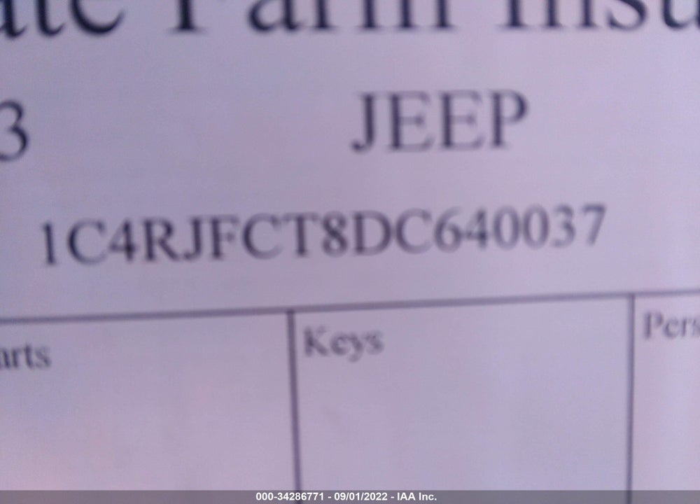 2013 JEEP GRAND CHEROKEE OVERLAND VIN: 1C4RJFCT8DC640037