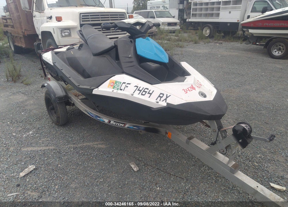 2016 SEA DOO RXT-300 VIN: YDV52055B616