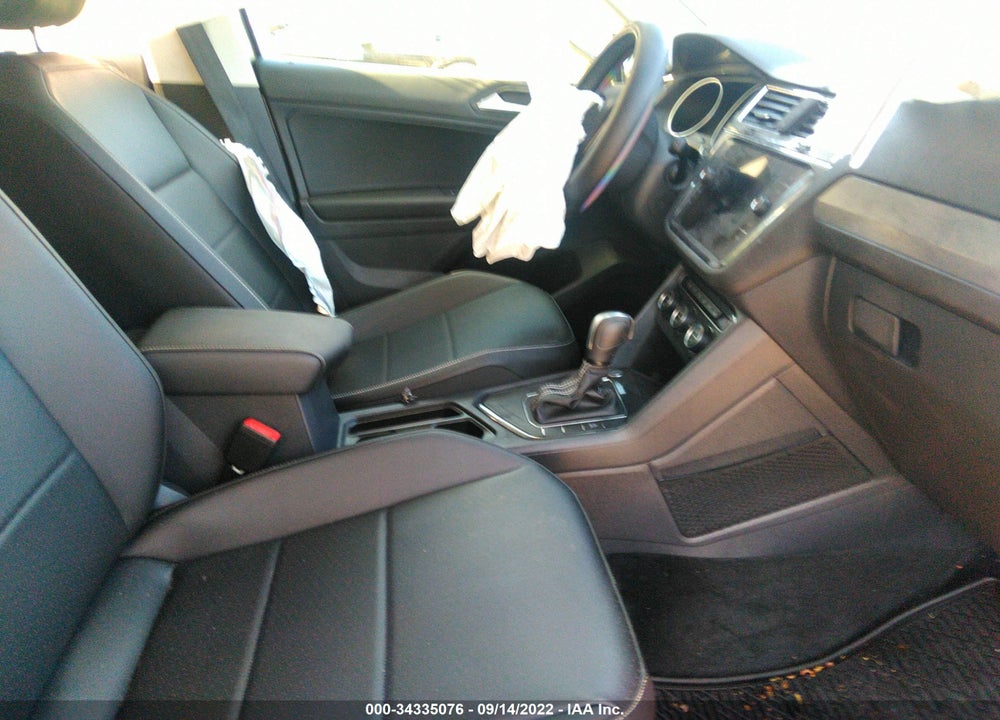 2021 VOLKSWAGEN TIGUAN VIN: 3VV3B7AX8MM050709