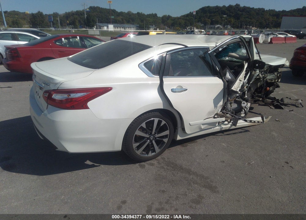 2016 NISSAN ALTIMA 3.5 SR VIN: 1N4BL3AP0GC232626