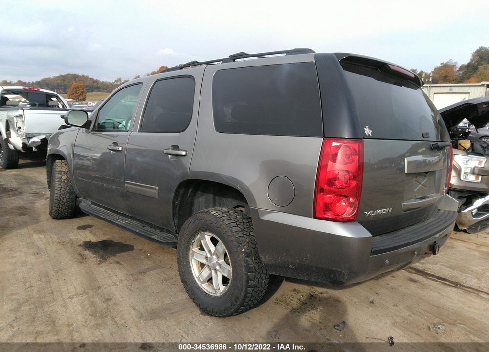 2012 GMC YUKON SLE VIN: 1GKS2AE00CR224004