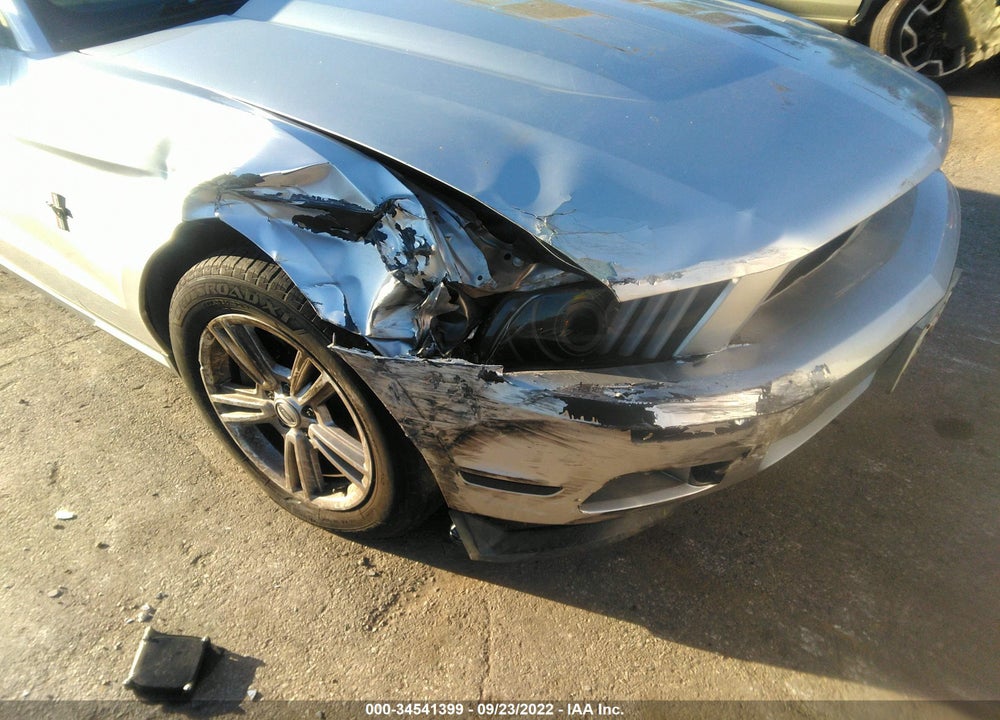 2011 FORD MUSTANG V6 VIN: 1ZVBP8EM3B5129352