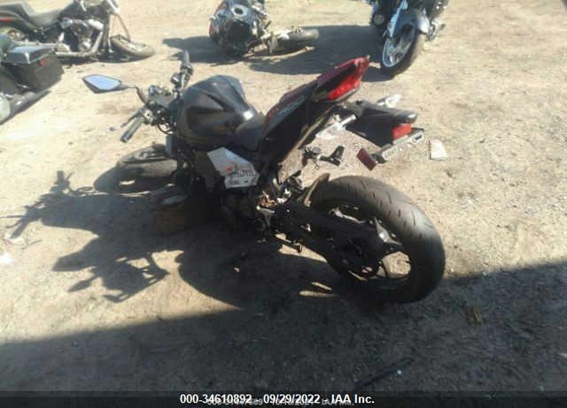 2021 KAWASAKI ER400 D VIN: JKAERKD17MDAC6208