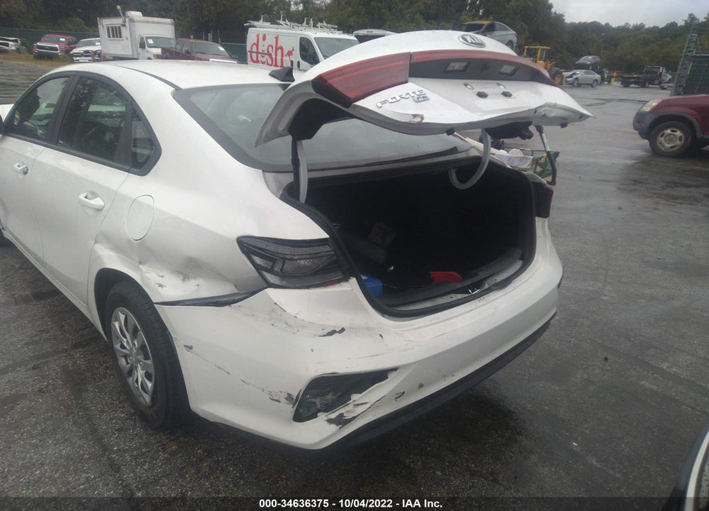 2021 KIA FORTE VIN: 3KPF24AD1ME353552