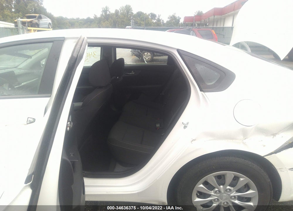 2021 KIA FORTE VIN: 3KPF24AD1ME353552