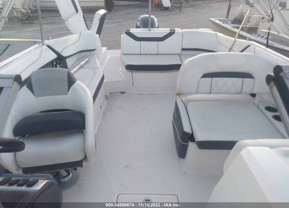 2019 REGAL OTHER VIN: RGMDC232H819