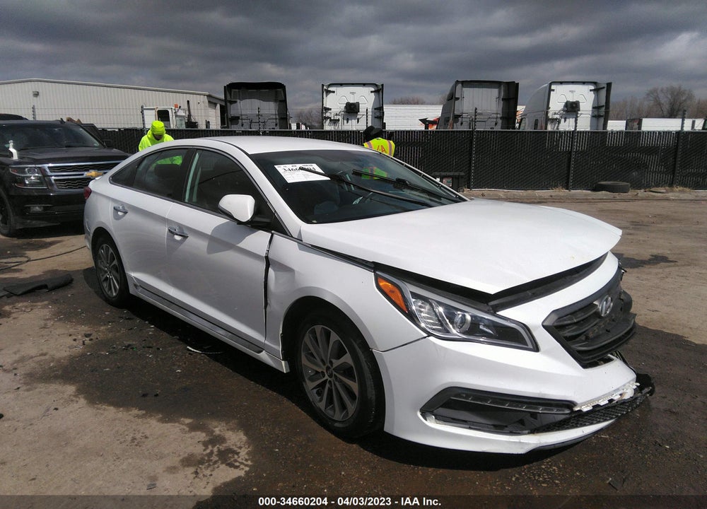 2015 HYUNDAI SONATA SPORT VIN: 5NPE34AF7FH060277