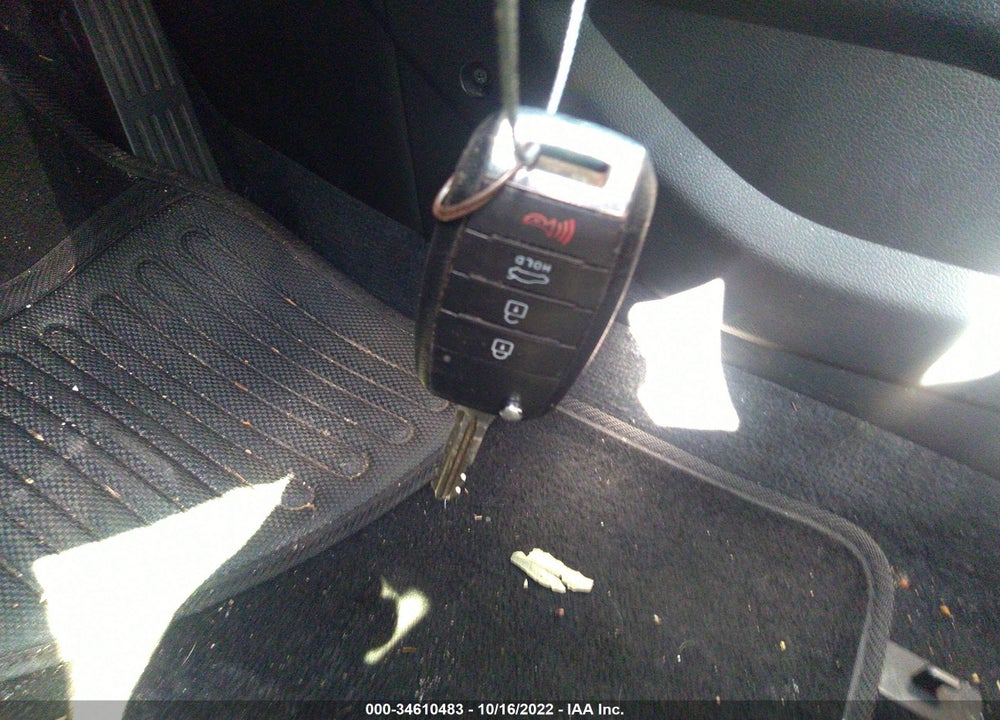 2017 KIA FORTE VIN: 3KPFL4A73HE018970