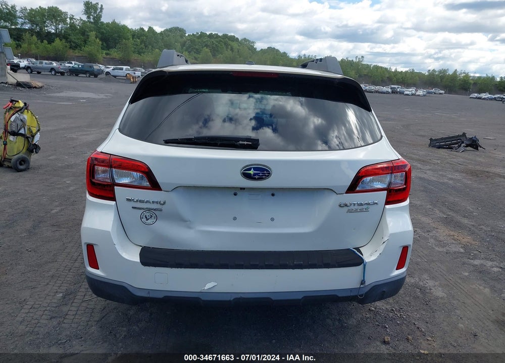 2015 SUBARU OUTBACK 2.5I LIMITED VIN: 4S4BSANC1F3363602