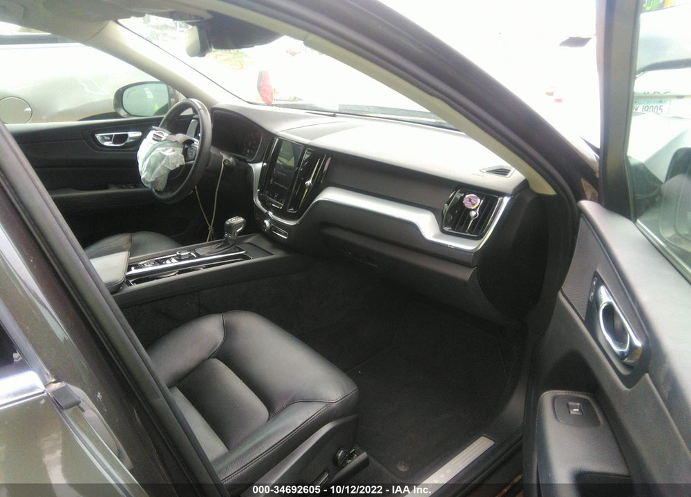 2020 VOLVO XC60 T6 MOMENTUM VIN: YV4A22RKXL1410346