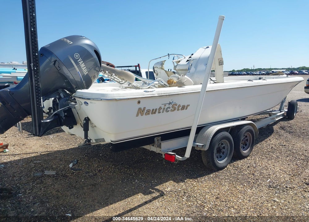 2017 NAUTIQUE OTHER VIN: JNT25672H617