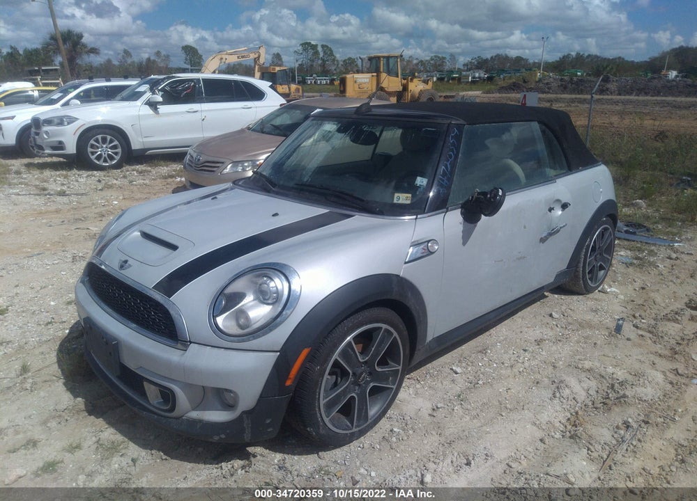 2011 MINI COOPER S VIN: WMWZP3C5XBTX82768