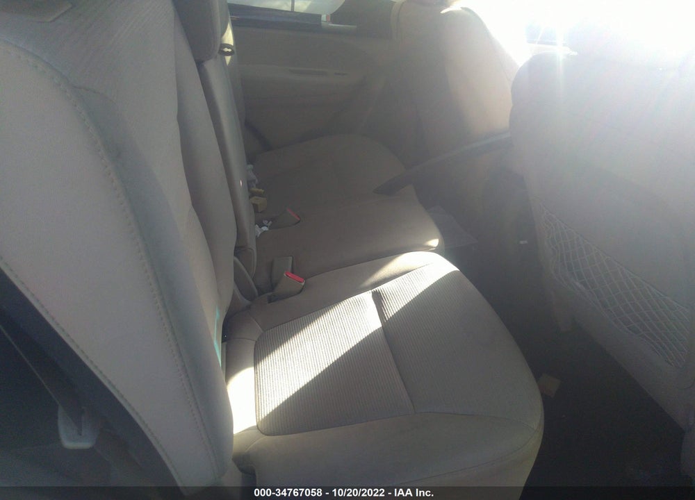 2015 KIA SORENTO LX V6 VIN: 5XYKTDA71FG604680