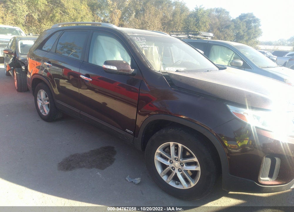 2015 KIA SORENTO LX V6 VIN: 5XYKTDA71FG604680