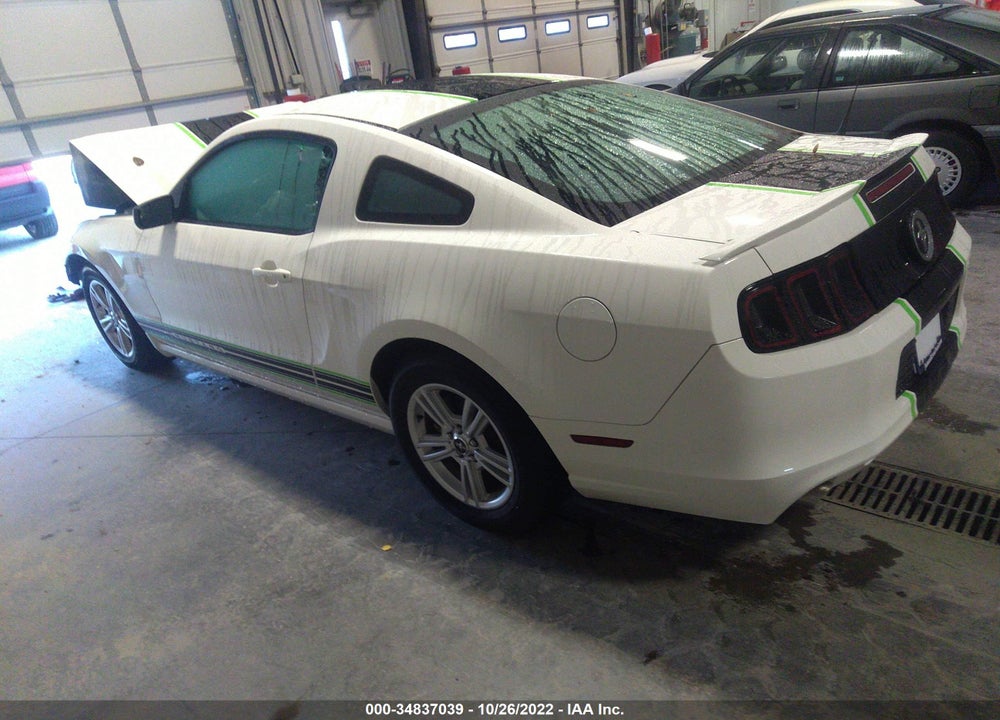 2013 FORD MUSTANG VIN: 1ZVBP8AM9D5240500