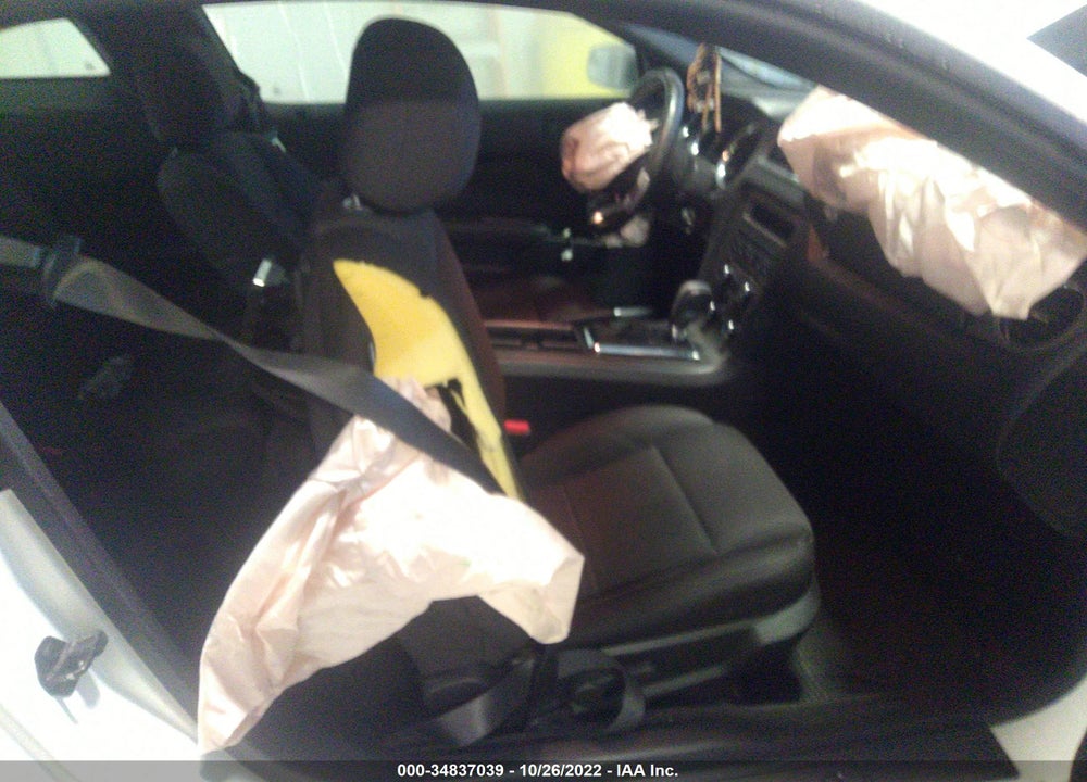 2013 FORD MUSTANG VIN: 1ZVBP8AM9D5240500