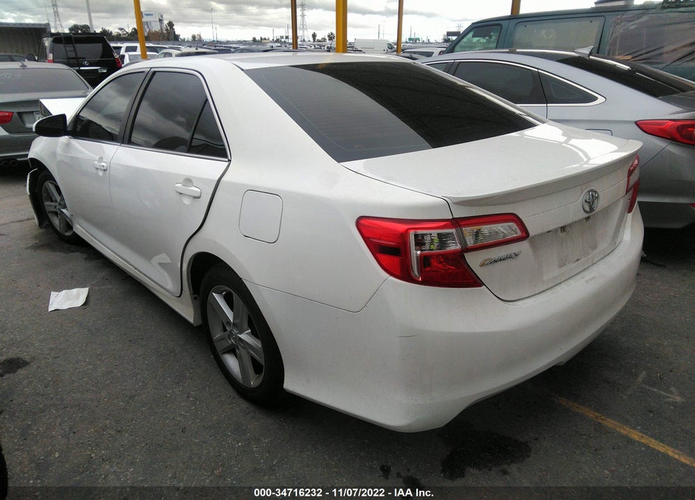 2014 TOYOTA CAMRY XLE/SE SPORT/SE/L/LE VIN: 4T1BF1FK1EU399034