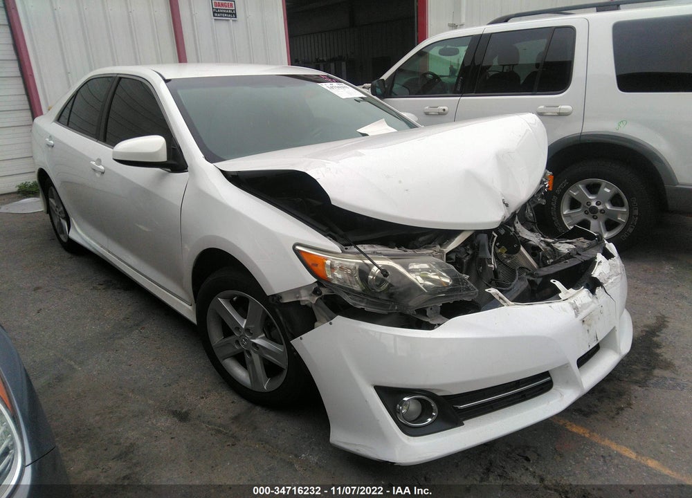 2014 TOYOTA CAMRY XLE/SE SPORT/SE/L/LE VIN: 4T1BF1FK1EU399034