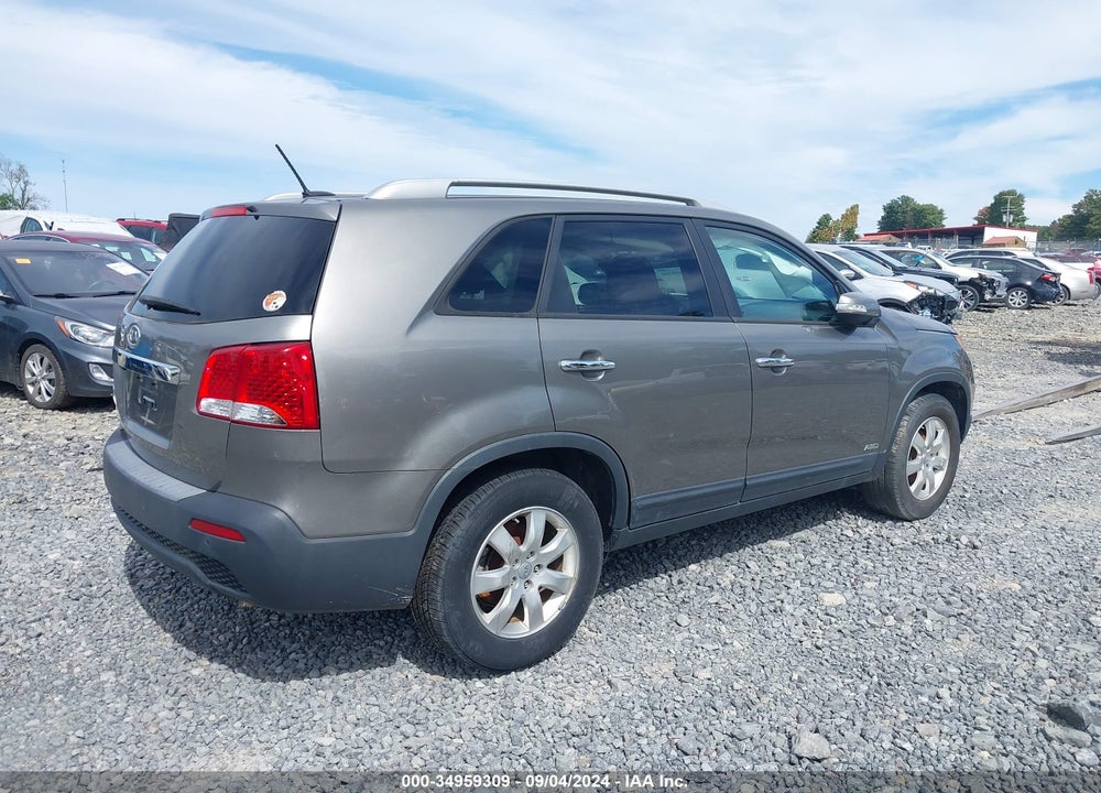 2012 KIA SORENTO LX VIN: 5XYKTDA67CG298457