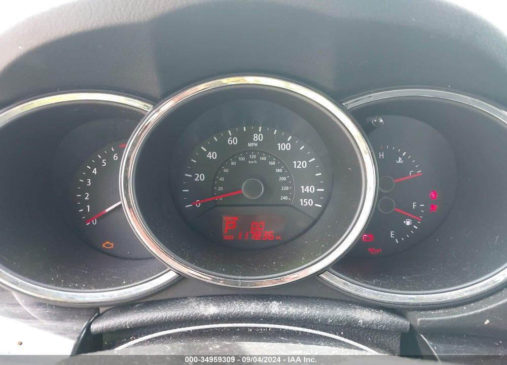2012 KIA SORENTO LX VIN: 5XYKTDA67CG298457