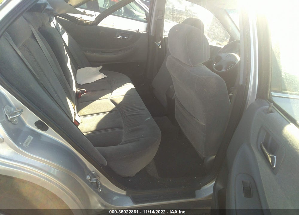 2000 HONDA ACCORD 2.3 LX VIN: 1HGCG6656YA156159