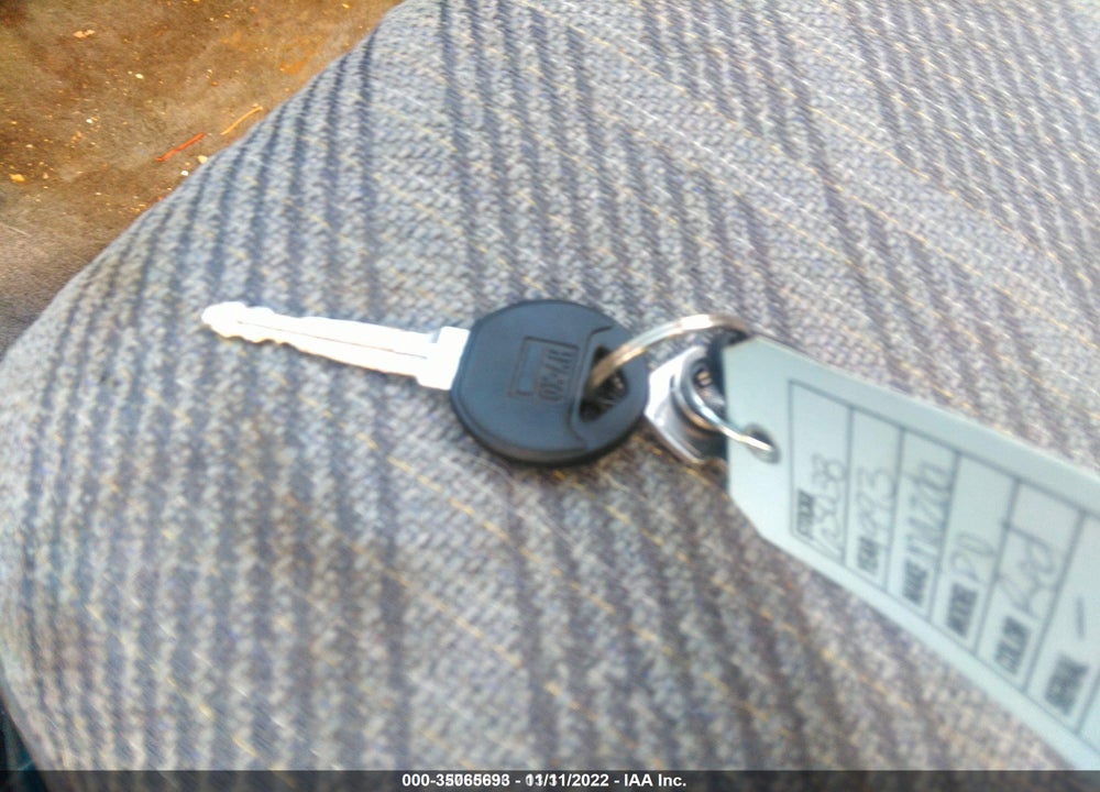 1993 MAZDA B2600 CAB PLUS VIN: JM2UF6148P0379825