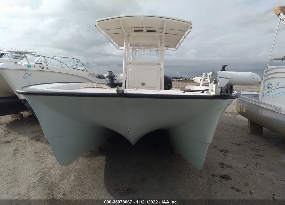 2021 CALCUTTA OTHER VIN: EOT11281A121