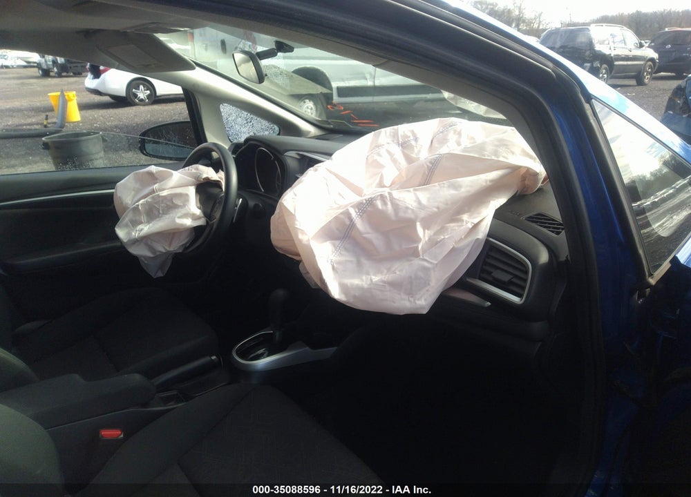 2016 HONDA FIT EX VIN: JHMGK5H77GX009740