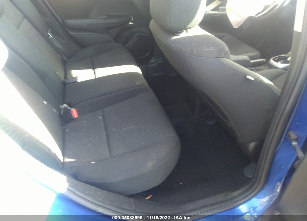 2016 HONDA FIT EX VIN: JHMGK5H77GX009740