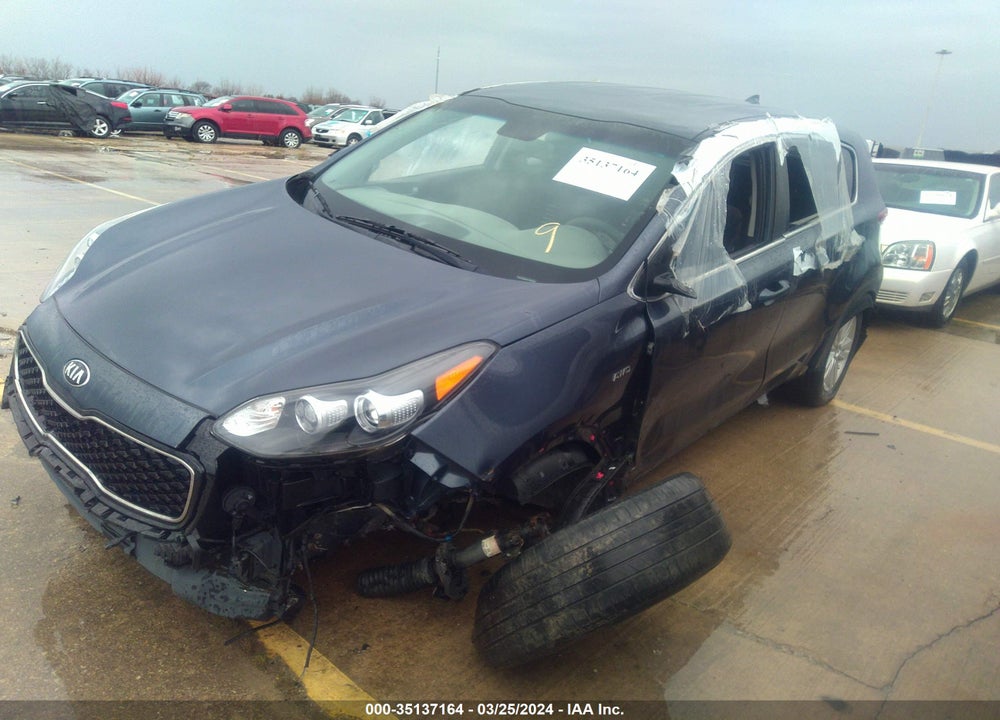 2018 KIA SPORTAGE LX VIN: KNDPMCAC1J7486694