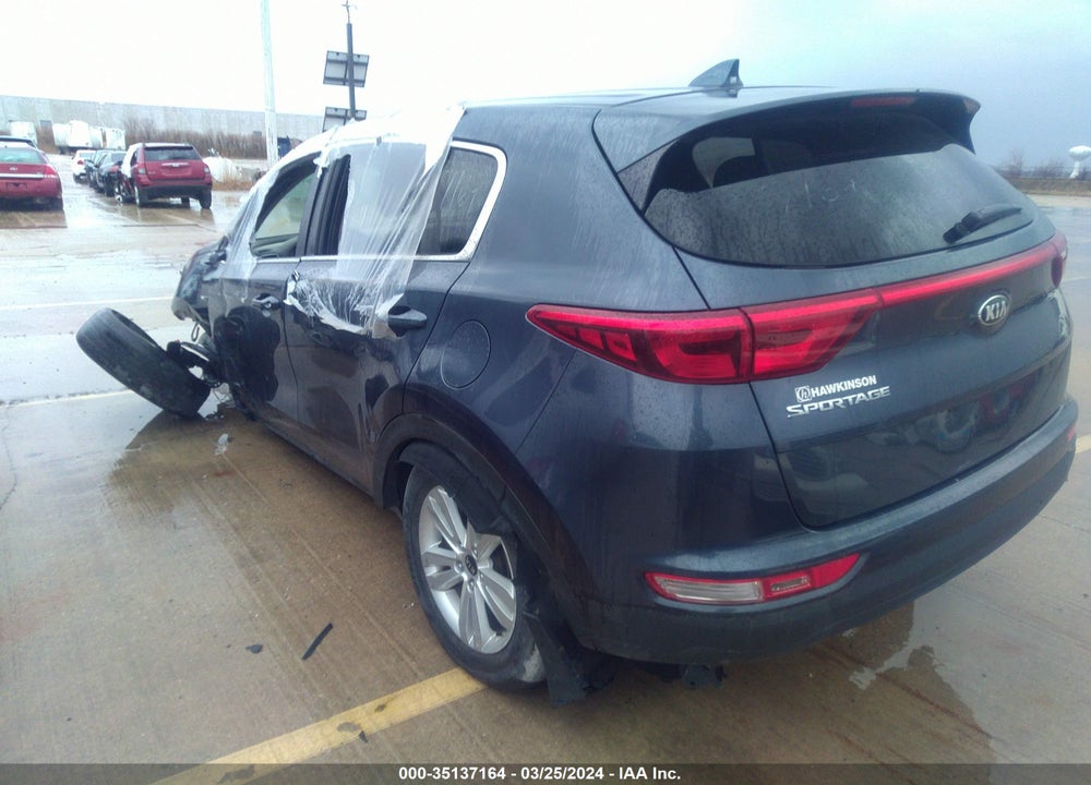 2018 KIA SPORTAGE LX VIN: KNDPMCAC1J7486694