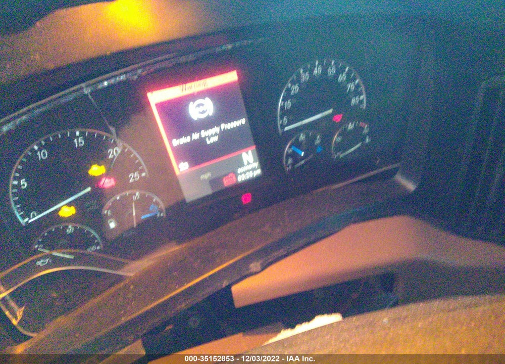 2019 FREIGHTLINER CASCADIA 126 VIN: 3AKJHHDR2KSKD9872