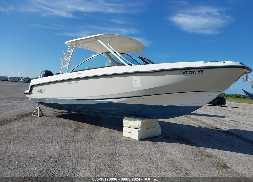 2016 BOSTON WHALER OTHER VIN: BWCE0397H516