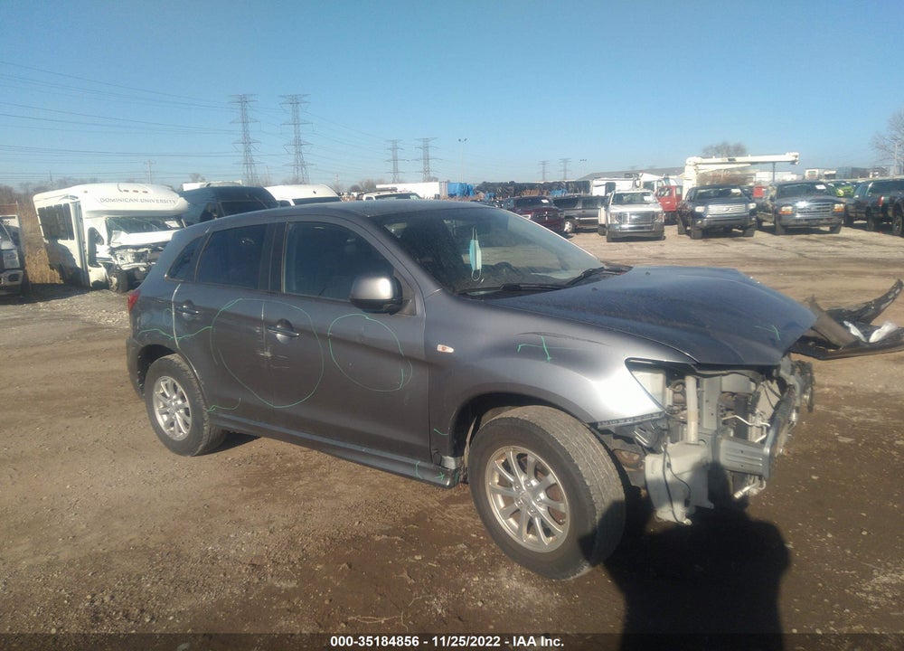 2011 MITSUBISHI OUTLANDER SPORT ES VIN: JA4AP3AU8BZ012652