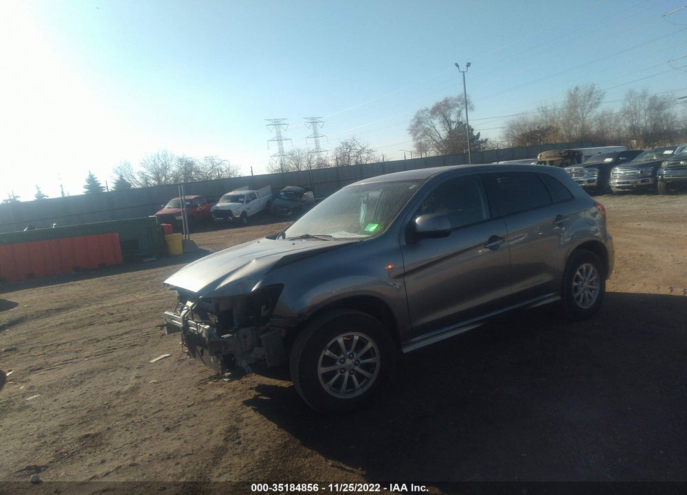 2011 MITSUBISHI OUTLANDER SPORT ES VIN: JA4AP3AU8BZ012652