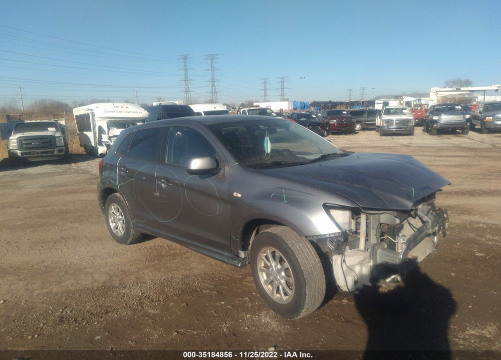 2011 MITSUBISHI OUTLANDER SPORT ES VIN: JA4AP3AU8BZ012652