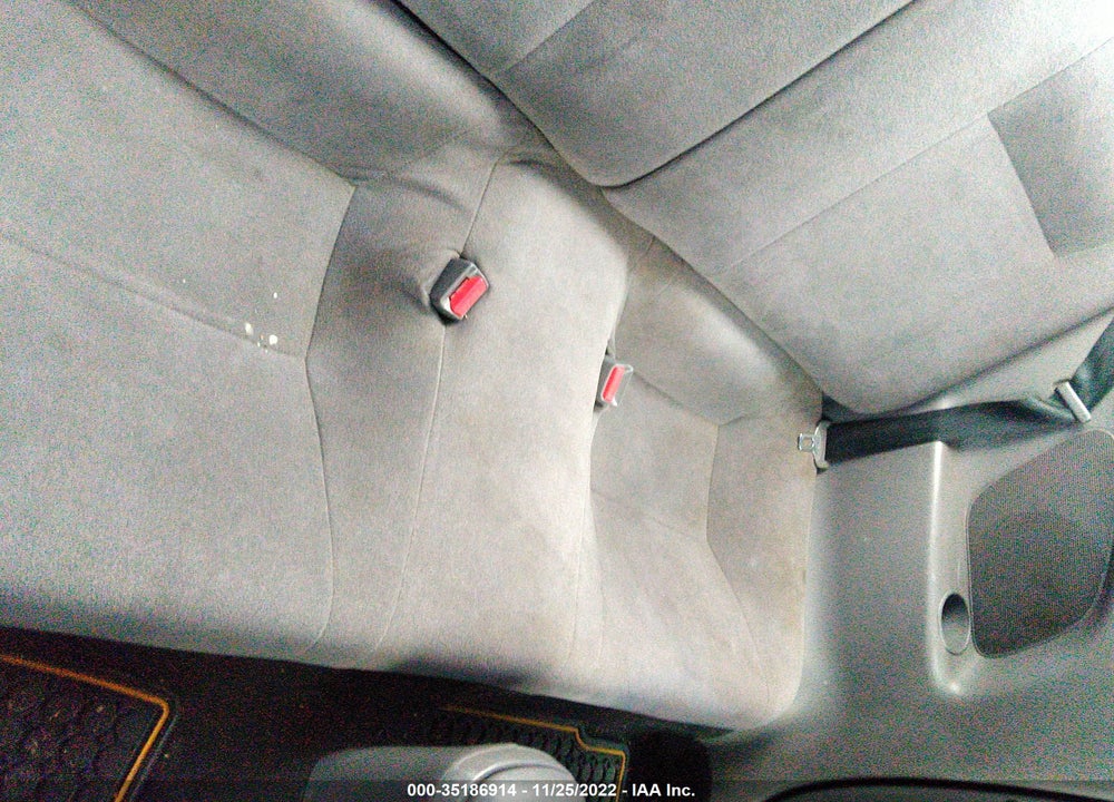 2002 TOYOTA CELICA GTS VIN: JTDDY32T820056130