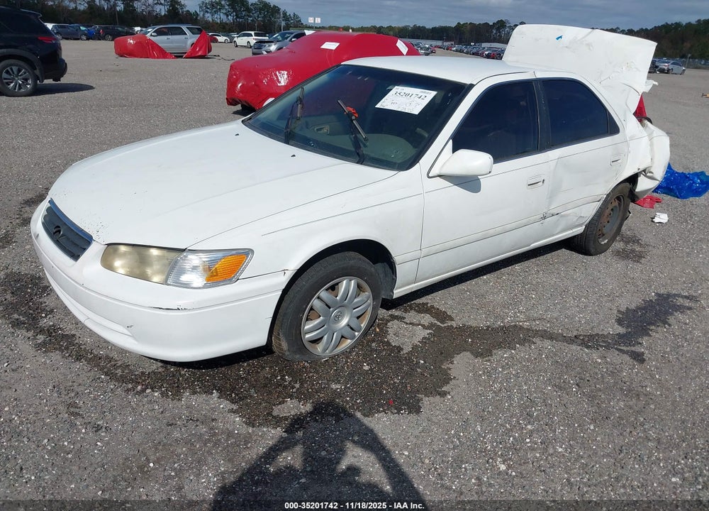 2000 TOYOTA CAMRY LE VIN: JT2BG22K3Y0522754